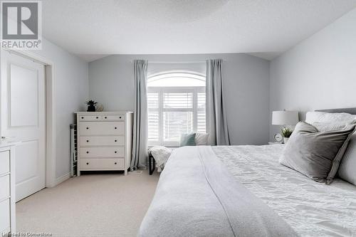 171 Westbank Trail, Stoney Creek, ON - Indoor Photo Showing Bedroom