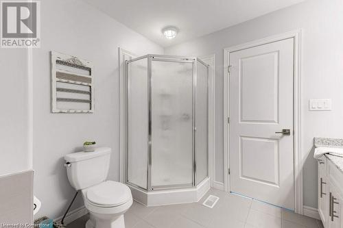 171 Westbank Trail, Stoney Creek, ON - Indoor Photo Showing Bathroom