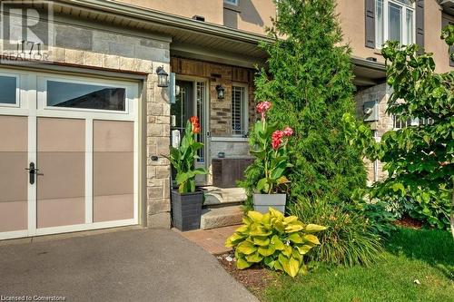 171 Westbank Trail, Stoney Creek, ON - Outdoor