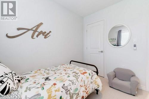 171 Westbank Trail, Stoney Creek, ON - Indoor Photo Showing Bedroom