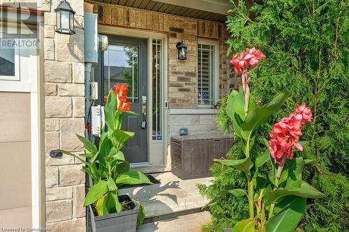 171 Westbank Trail, Stoney Creek, ON - Outdoor