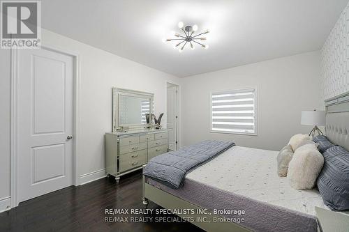 56 Arthur Griffin Crescent, Caledon, ON - Indoor Photo Showing Bedroom