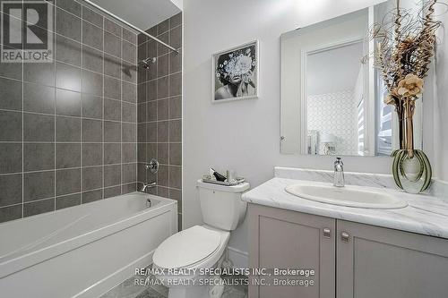 56 Arthur Griffin Crescent, Caledon, ON - Indoor Photo Showing Bathroom