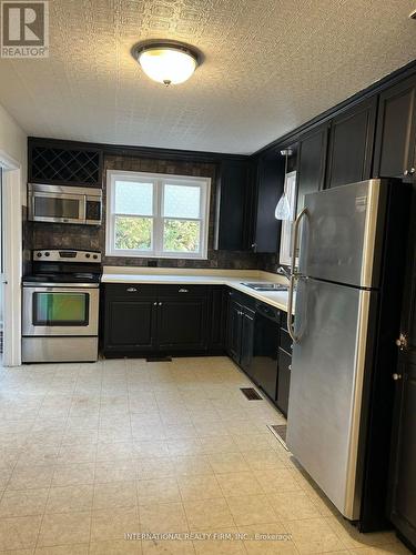 3 Anne Street, Erin, ON - Indoor Photo Showing Kitchen