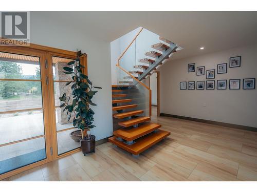 2465 Coalchute Road, Grand Forks, BC - Indoor Photo Showing Other Room