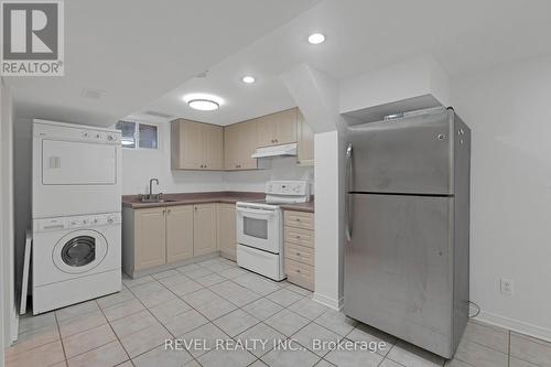 1508 Pharmacy Avenue, Toronto, ON - Indoor Photo Showing Laundry Room