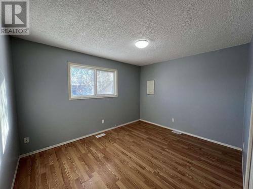 3904 E 53 Avenue, Fort Nelson, BC - Indoor Photo Showing Other Room