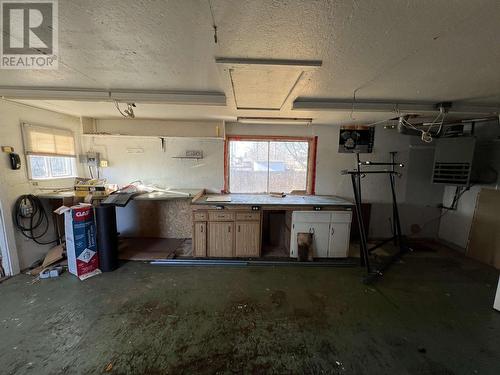 3904 E 53 Avenue, Fort Nelson, BC - Indoor Photo Showing Garage