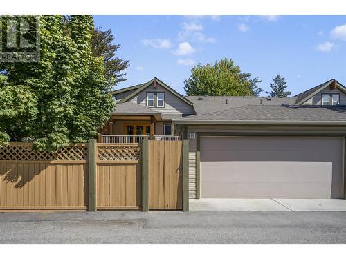 Alleyway Detached Garage - 2706 Bath Street, Kelowna, BC - Outdoor