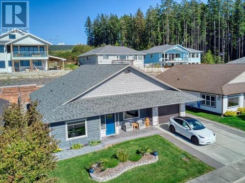 5410 Hemlock Street, Powell River, BC - Outdoor