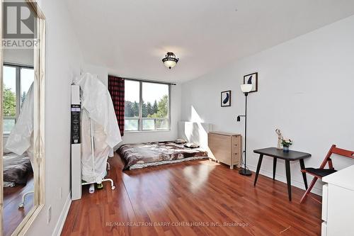 207 - 29 Northern Hts Drive S, Richmond Hill, ON - Indoor Photo Showing Bedroom