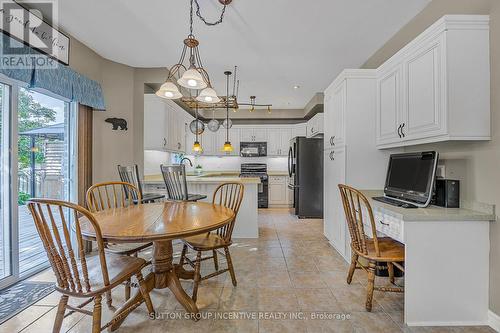 34 Batteaux Street, Barrie, ON - Indoor Photo Showing Dining Room