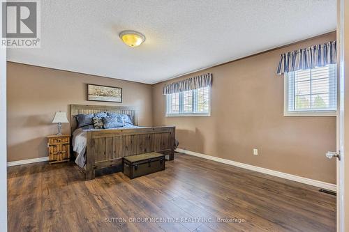 34 Batteaux Street, Barrie, ON - Indoor Photo Showing Other Room