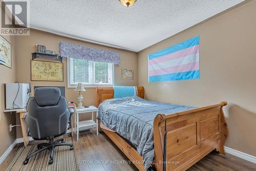 34 Batteaux Street, Barrie, ON - Indoor Photo Showing Bedroom