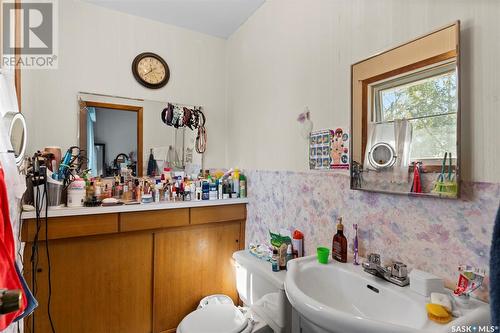 609 King Street, Imperial, SK - Indoor Photo Showing Bathroom