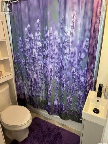 236 1St Avenue E, Canora, SK - Indoor Photo Showing Bathroom