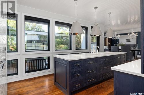 1024 Spadina Crescent E, Saskatoon, SK - Indoor Photo Showing Kitchen