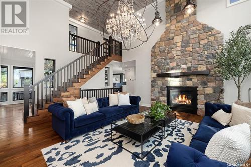 1024 Spadina Crescent E, Saskatoon, SK - Indoor Photo Showing Living Room With Fireplace