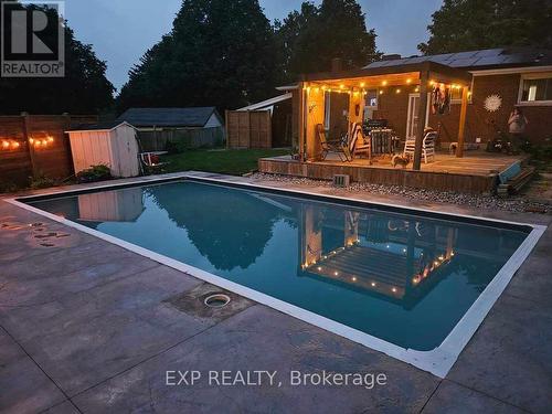 6 Genevive Crescent, London, ON - Outdoor With In Ground Pool With Backyard