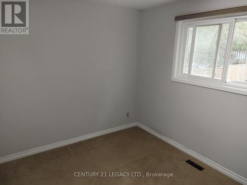 129 Mccraney Street W, Oakville, ON - Indoor Photo Showing Other Room