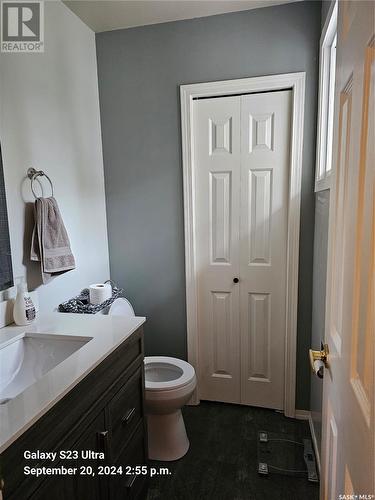 430 Shea Crescent, Saskatoon, SK - Indoor Photo Showing Bathroom