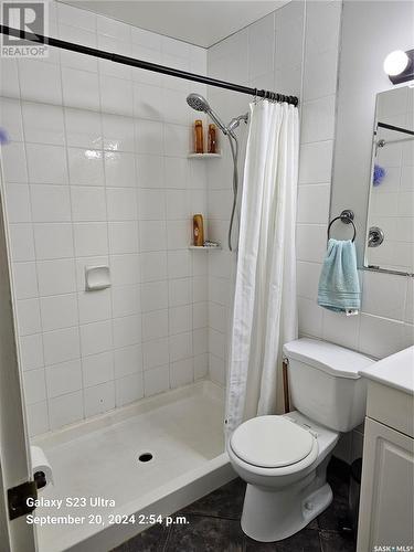 430 Shea Crescent, Saskatoon, SK - Indoor Photo Showing Bathroom