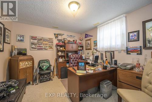 1022 Willow Drive, London, ON - Indoor