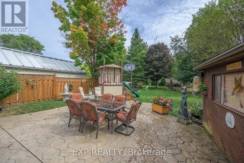 1022 Willow Drive, London, ON - Outdoor With Deck Patio Veranda With Backyard