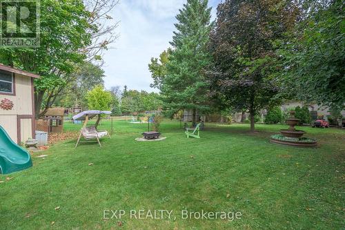 1022 Willow Drive, London, ON - Outdoor With Backyard