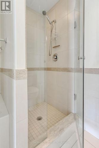 914 - 1055 Southdown Road, Mississauga, ON - Indoor Photo Showing Bathroom