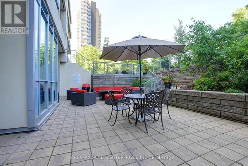 914 - 1055 Southdown Road, Mississauga, ON - Outdoor With Deck Patio Veranda With Exterior