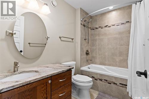 1320 Elliott Street, Saskatoon, SK - Indoor Photo Showing Bathroom