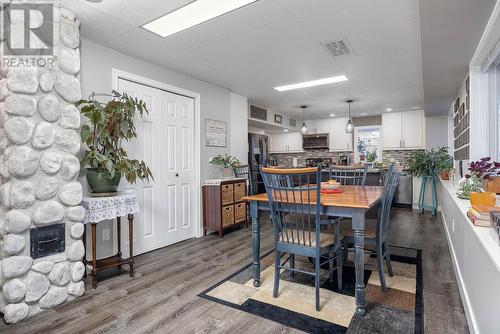 353 Gunter-Ellison Road, Enderby, BC - Indoor Photo Showing Dining Room