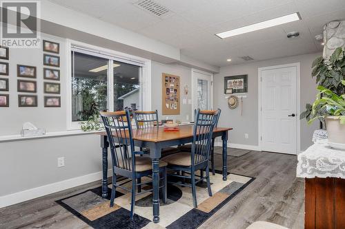 353 Gunter-Ellison Road, Enderby, BC - Indoor Photo Showing Dining Room