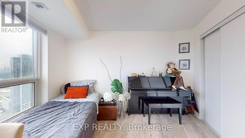 3104 - 125 Village Green Square, Toronto (Agincourt South-Malvern West), ON - Indoor Photo Showing Bedroom