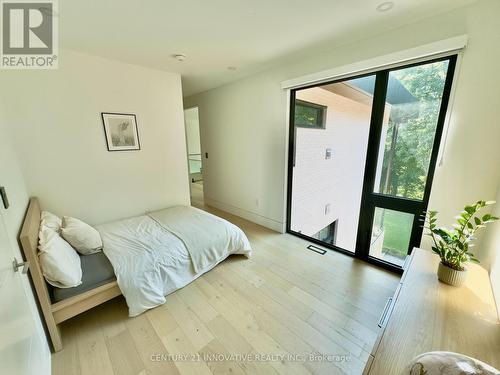 10 Haida Court, Toronto (Highland Creek), ON - Indoor Photo Showing Bedroom