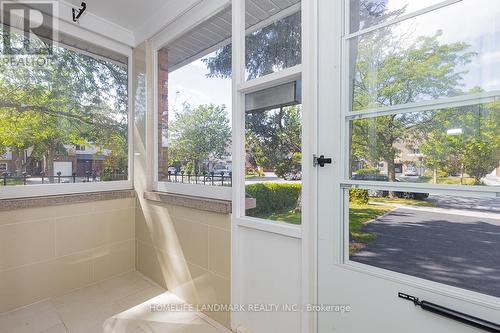 170 Bellefontaine Street, Toronto, ON - Indoor Photo Showing Other Room