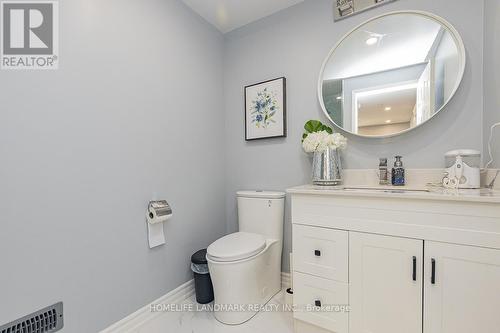 170 Bellefontaine Street, Toronto, ON - Indoor Photo Showing Bathroom