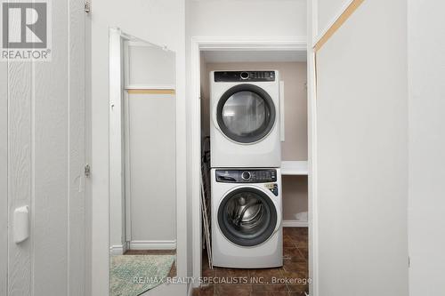 67 Turtle Path, Ramara (Brechin), ON - Indoor Photo Showing Laundry Room