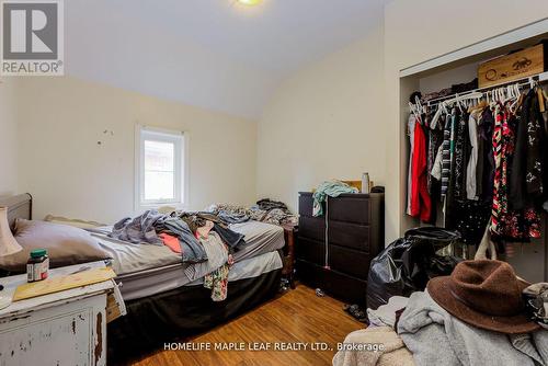 24-26 Temperance Street, Caledon, ON - Indoor Photo Showing Bedroom