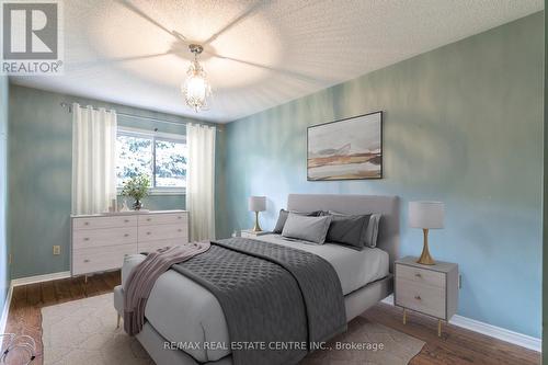 23 - 3125 Pinemeadow Drive, Burlington, ON - Indoor Photo Showing Bedroom