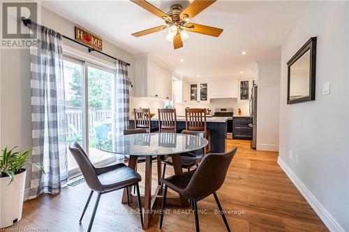 2405 Orchard Road, Burlington, ON - Indoor Photo Showing Dining Room