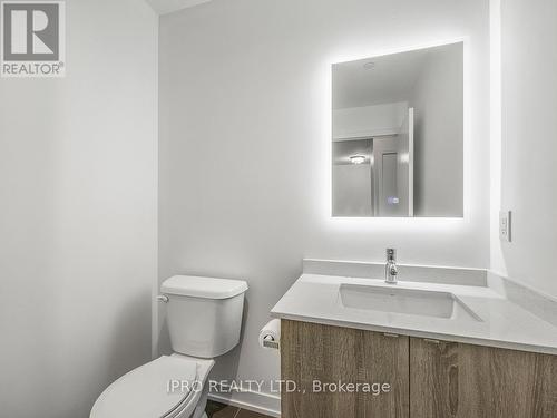 422 - 1401 O'Connor Drive, Toronto, ON - Indoor Photo Showing Bathroom