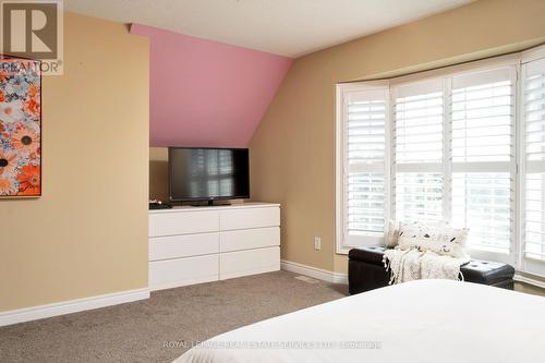 2223 Whistling Springs Crescent, Oakville (West Oak Trails), ON - Indoor Photo Showing Bedroom