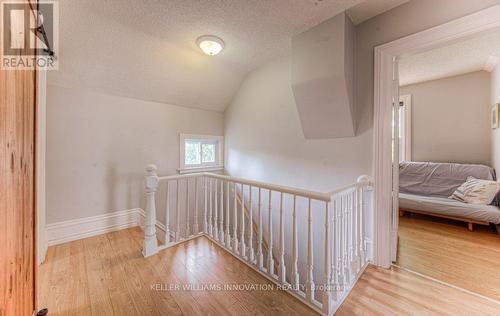 82 Bond Street, Cambridge, ON - Indoor Photo Showing Other Room