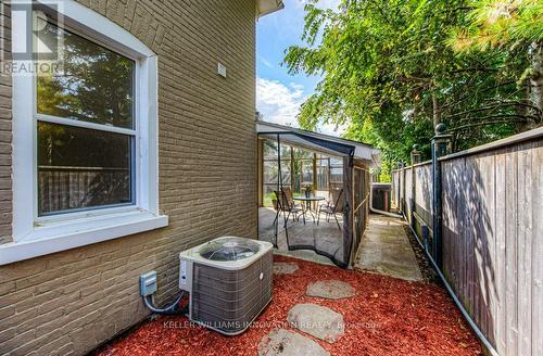 82 Bond Street, Cambridge, ON - Outdoor With Deck Patio Veranda With Exterior