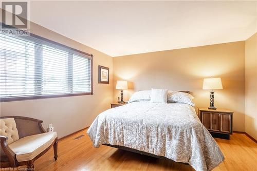 31 Ackland Street, Stoney Creek, ON - Indoor Photo Showing Bedroom