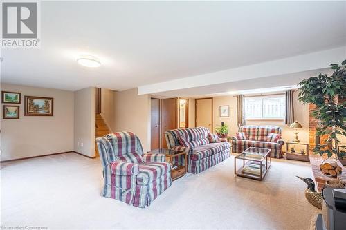 31 Ackland Street, Stoney Creek, ON - Indoor Photo Showing Living Room