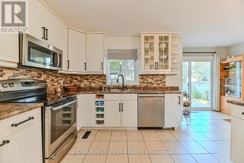 112 Browning Trail, Barrie, ON - Indoor Photo Showing Kitchen With Double Sink