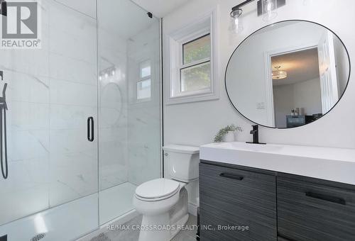 53 Priscilla'S Place, Barrie (Painswick South), ON - Indoor Photo Showing Bathroom